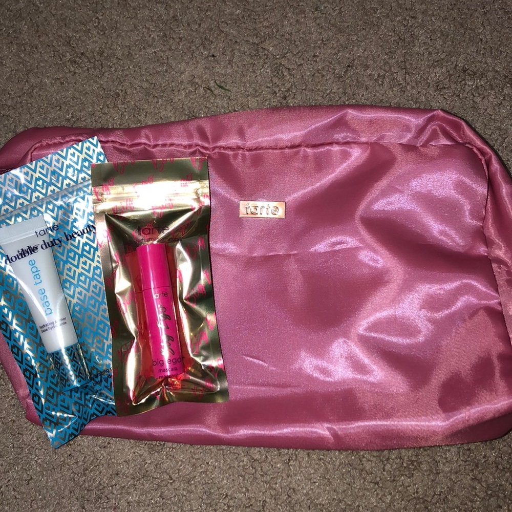 TARTE MAKEUP+MAKEUP BAG